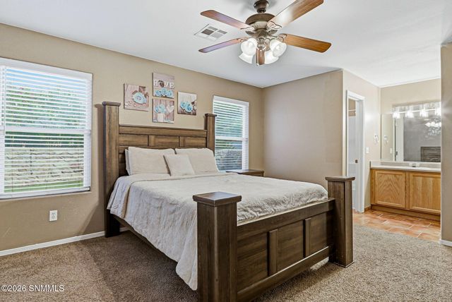 5722 Pecan Lane, Las Cruces, NM 88011