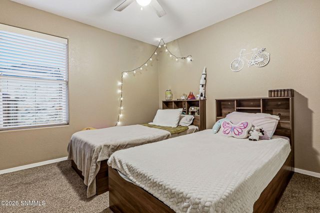 5722 Pecan Lane, Las Cruces, NM 88011
