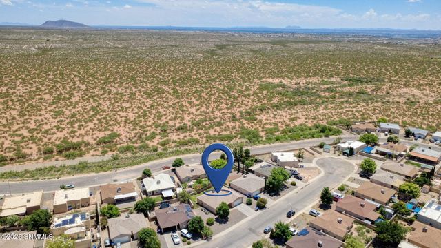 5722 Pecan Lane, Las Cruces, NM 88011