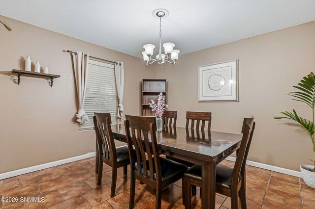 5722 Pecan Lane, Las Cruces, NM 88011