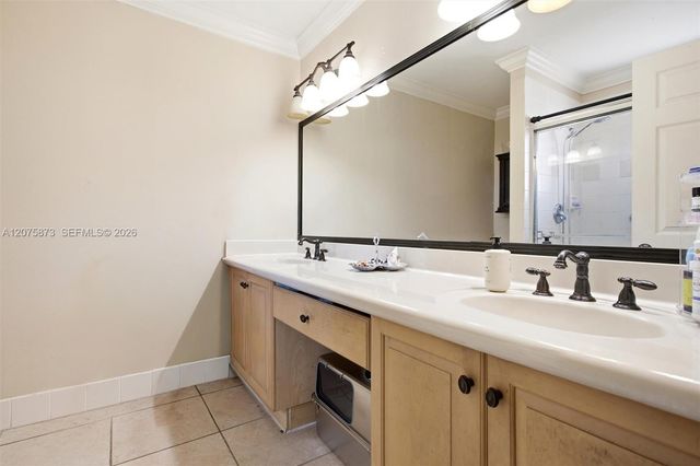 16405 SW 73rd Lane, Miami, FL 33193