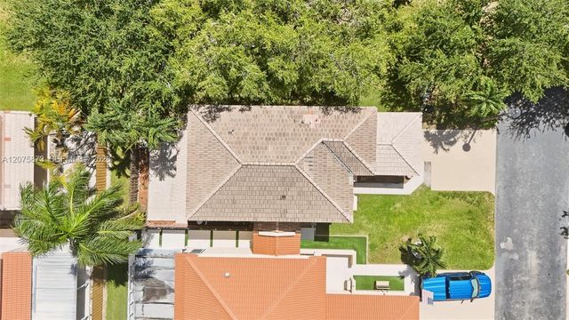 16405 SW 73rd Lane, Miami, FL 33193