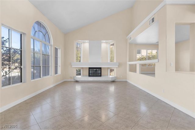 4024 Mansion Hall Court, Las Vegas, NV 89129