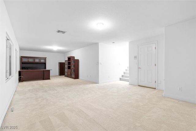 4024 Mansion Hall Court, Las Vegas, NV 89129