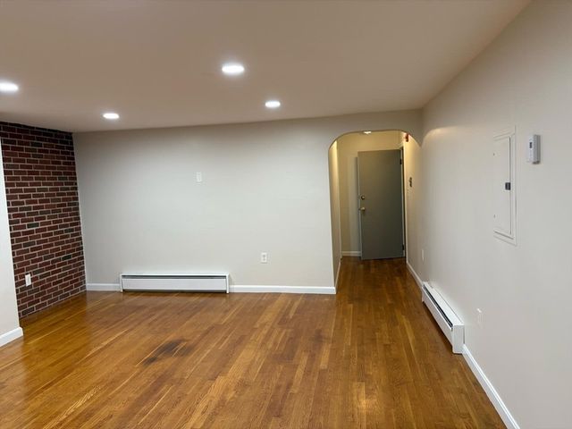 17 Fleet Street 1, Boston, MA 02113