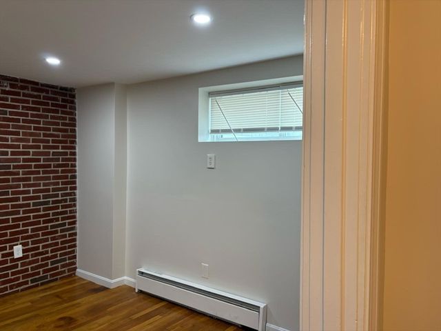 17 Fleet Street 1, Boston, MA 02113