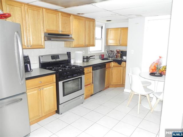 26 Marshall Avenue, Little Ferry, NJ 07643