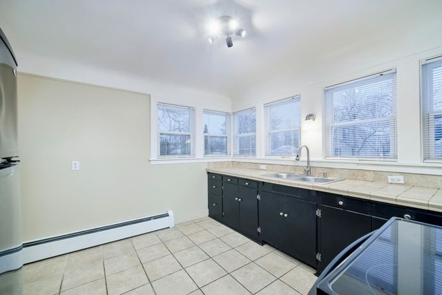 216 1st Avenue, Manistee, MI 49660