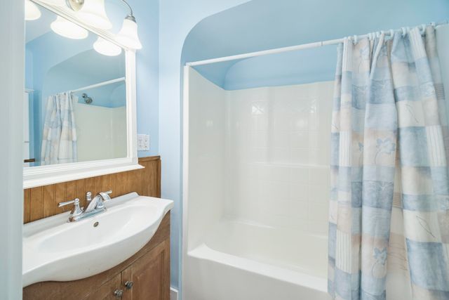 216 1st Avenue, Manistee, MI 49660