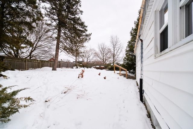 216 1st Avenue, Manistee, MI 49660