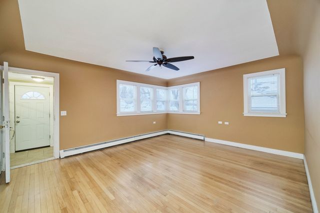 216 1st Avenue, Manistee, MI 49660