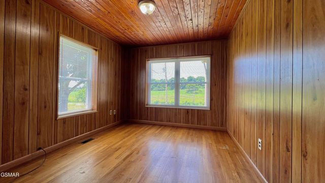 1575 Burnett Station Road, Seymour, TN 37865