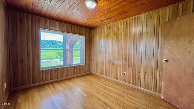 1575 Burnett Station Road, Seymour, TN 37865