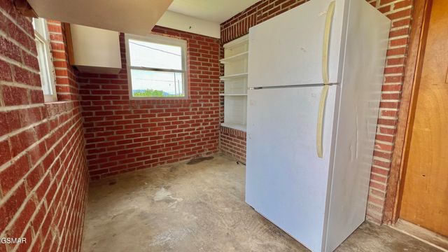 1575 Burnett Station Road, Seymour, TN 37865