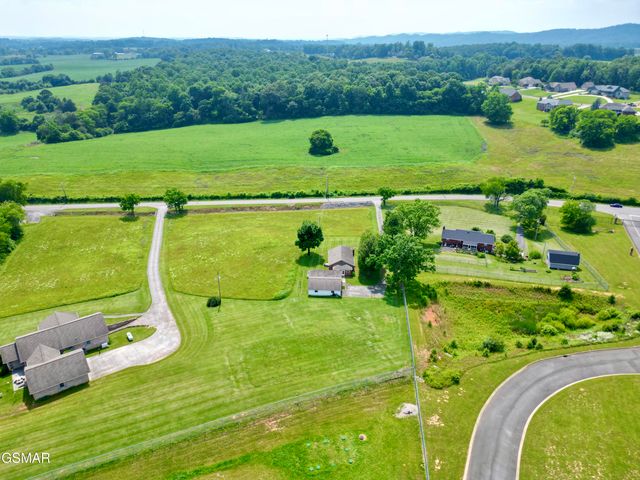 1575 Burnett Station Road, Seymour, TN 37865