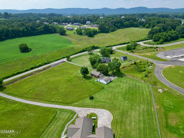 1575 Burnett Station Road, Seymour, TN 37865