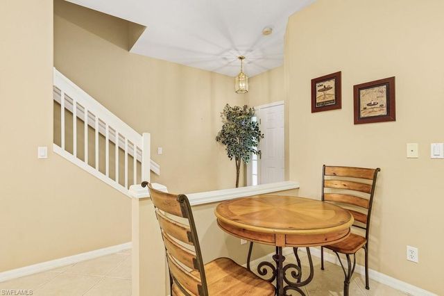 8381 Village Edge CIR # 3, Fort Myers, FL 33919