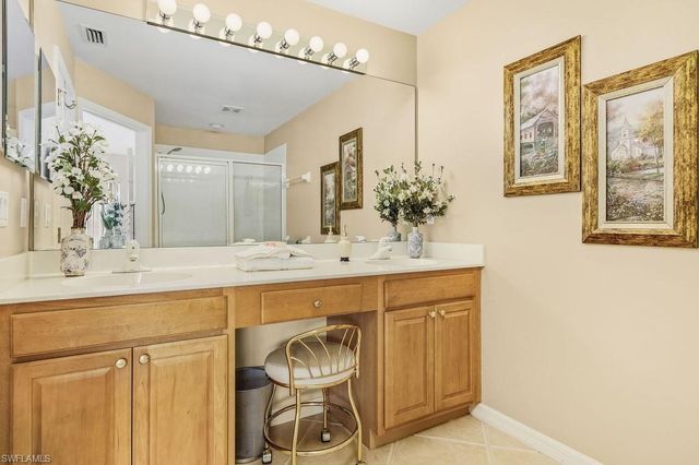 8381 Village Edge CIR # 3, Fort Myers, FL 33919