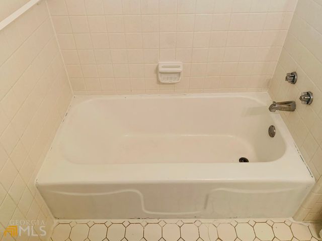 105 Sunrise Drive, Newnan, GA 30263