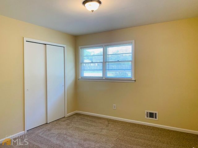 105 Sunrise Drive, Newnan, GA 30263