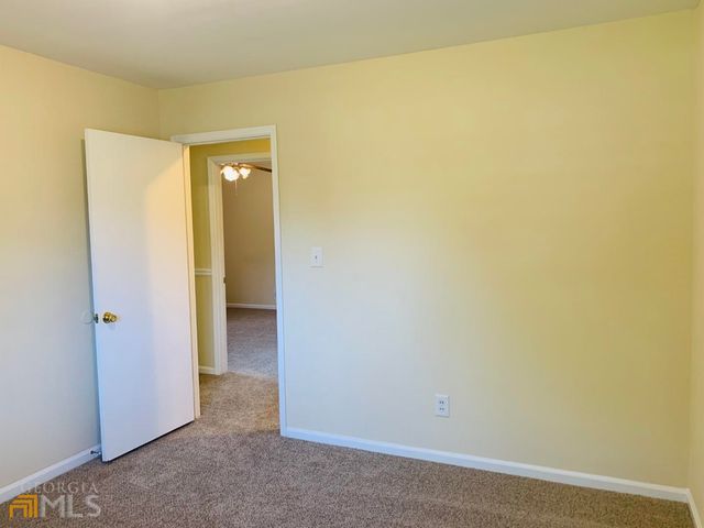 105 Sunrise Drive, Newnan, GA 30263