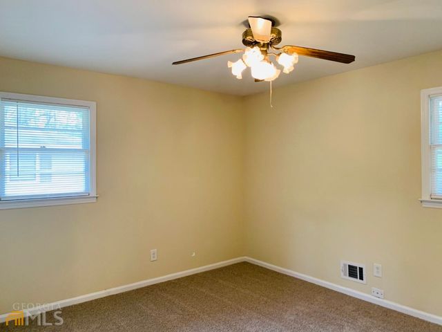 105 Sunrise Drive, Newnan, GA 30263