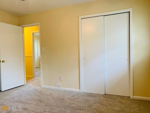 105 Sunrise Drive, Newnan, GA 30263