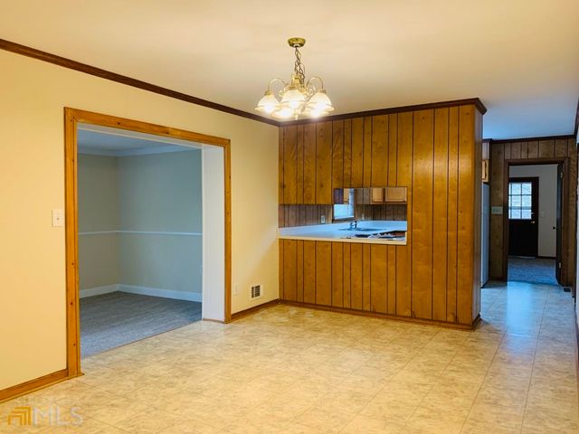 105 Sunrise Drive, Newnan, GA 30263