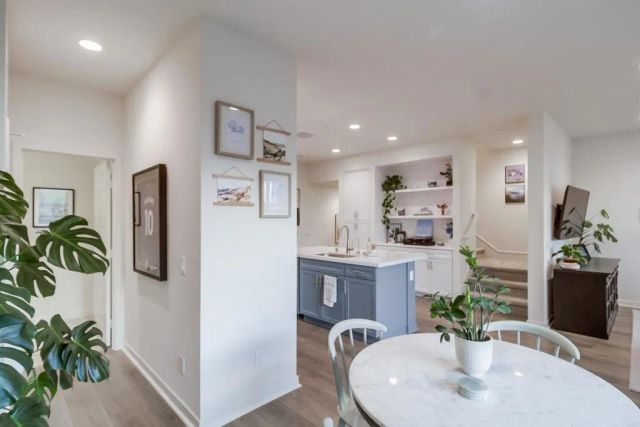 317 Brookside Way, Santee, CA 92071