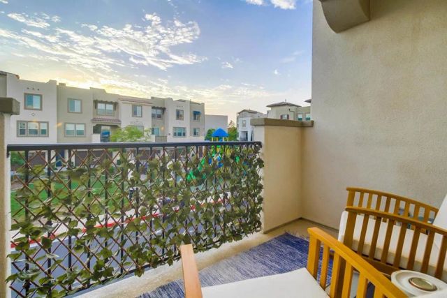 317 Brookside Way, Santee, CA 92071