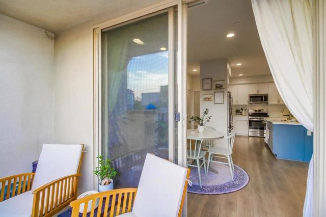 317 Brookside Way, Santee, CA 92071