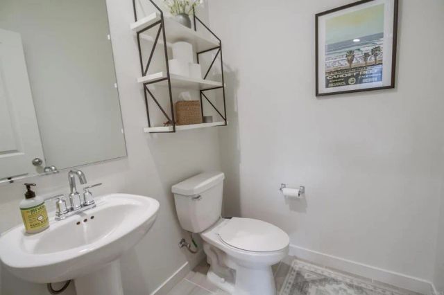 317 Brookside Way, Santee, CA 92071