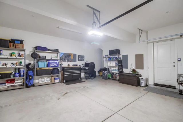 317 Brookside Way, Santee, CA 92071