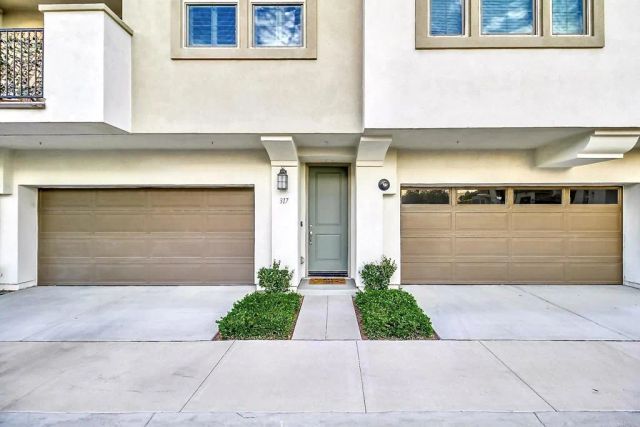 317 Brookside Way, Santee, CA 92071