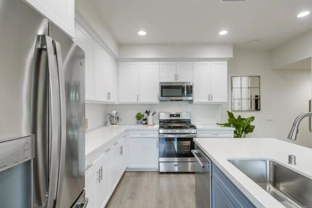 317 Brookside Way, Santee, CA 92071