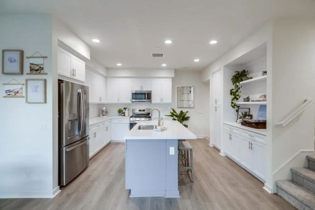 317 Brookside Way, Santee, CA 92071