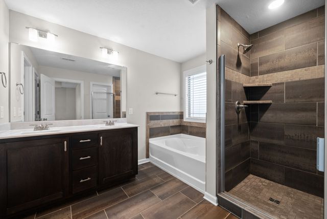 1128 Gentry Drive, Clarksville, TN 37043