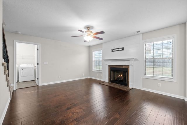 1128 Gentry Drive, Clarksville, TN 37043