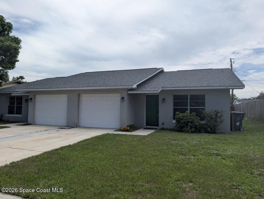 152 E Towne Place, Titusville, FL 32796