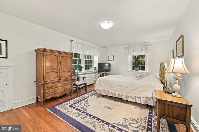 7811 WINSTON RD, Philadelphia, PA 19118