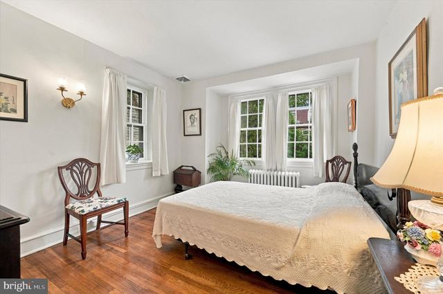7811 WINSTON RD, Philadelphia, PA 19118