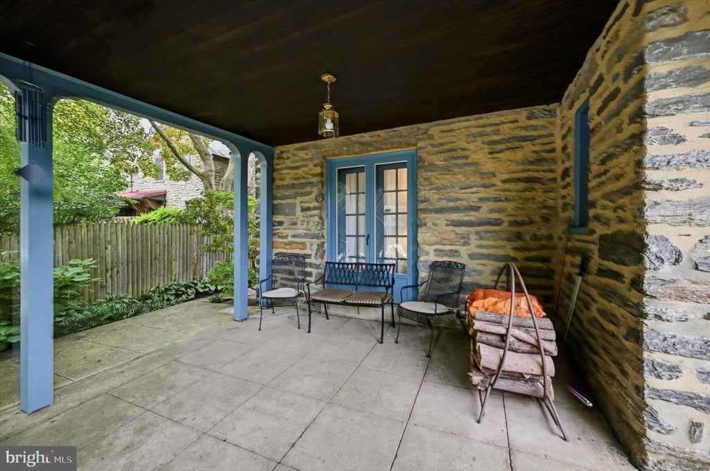 7811 WINSTON RD, PHILADELPHIA, PA 19118 — photo 3