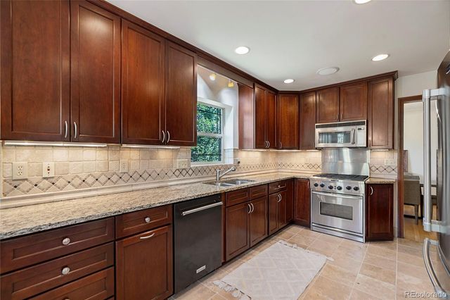 1090 Bonnie Brae Boulevard, Denver, CO 80209