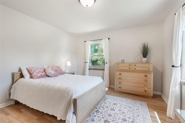 1090 Bonnie Brae Boulevard, Denver, CO 80209