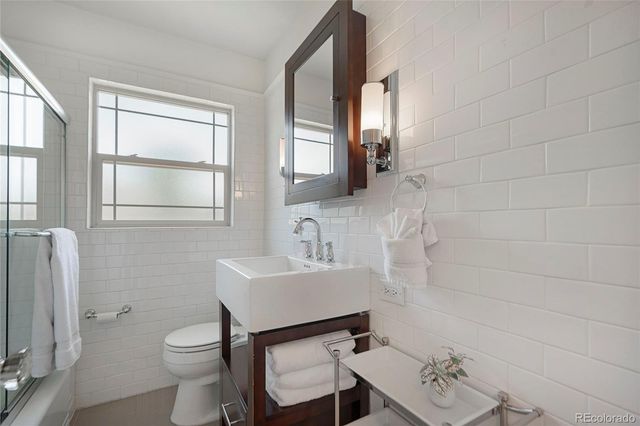 1090 Bonnie Brae Boulevard, Denver, CO 80209