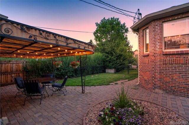 1090 Bonnie Brae Boulevard, Denver, CO 80209
