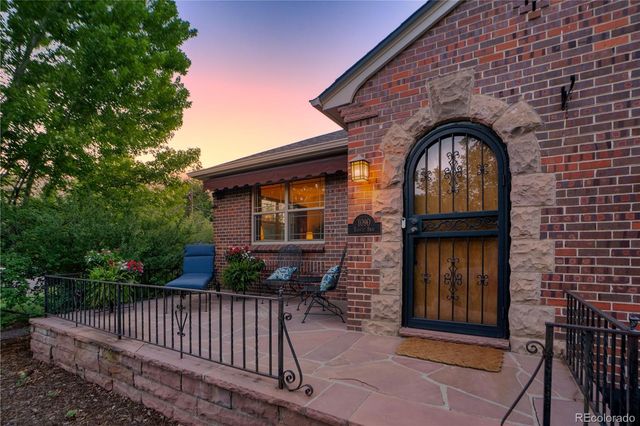 1090 Bonnie Brae Boulevard, Denver, CO 80209