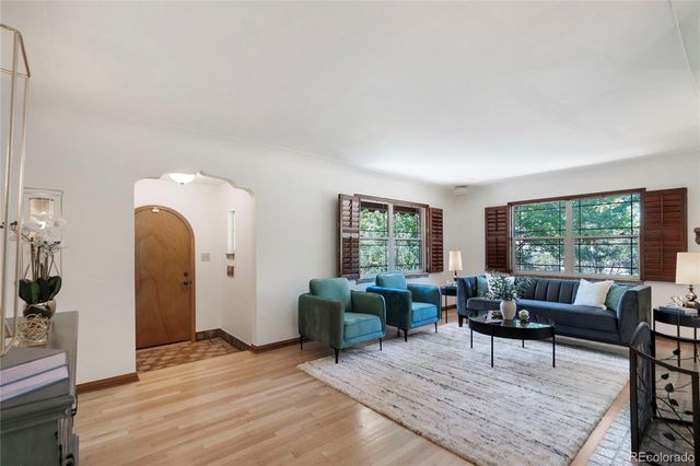 1090 Bonnie Brae Boulevard, Denver, CO 80209