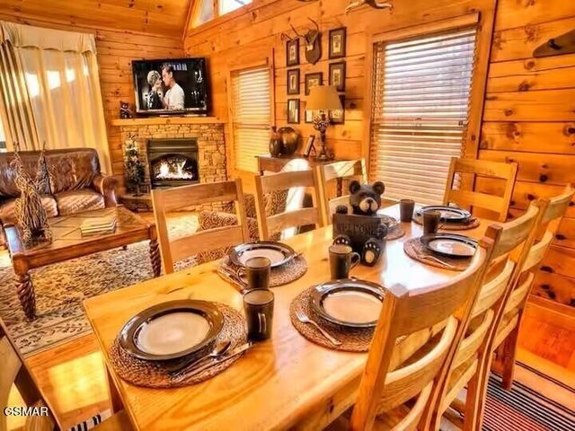 749 Yona Trail Way, Gatlinburg, TN 37738