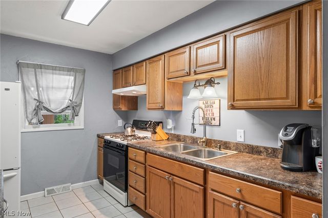1525 McKinley Avenue, Brunswick, OH 44212